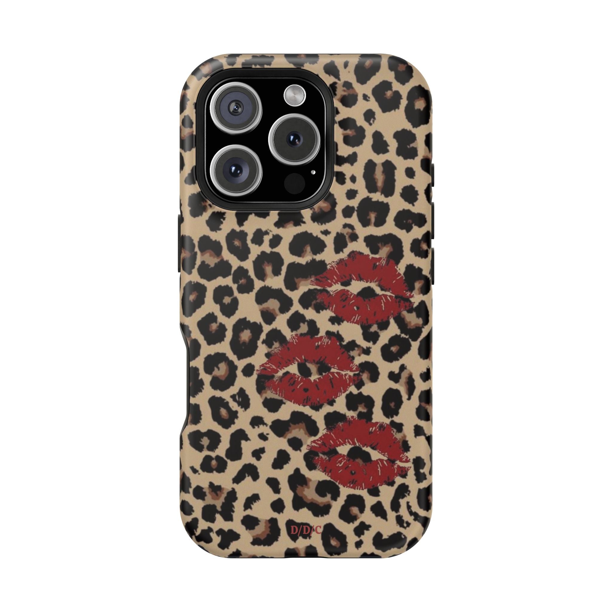 Leopard Kiss