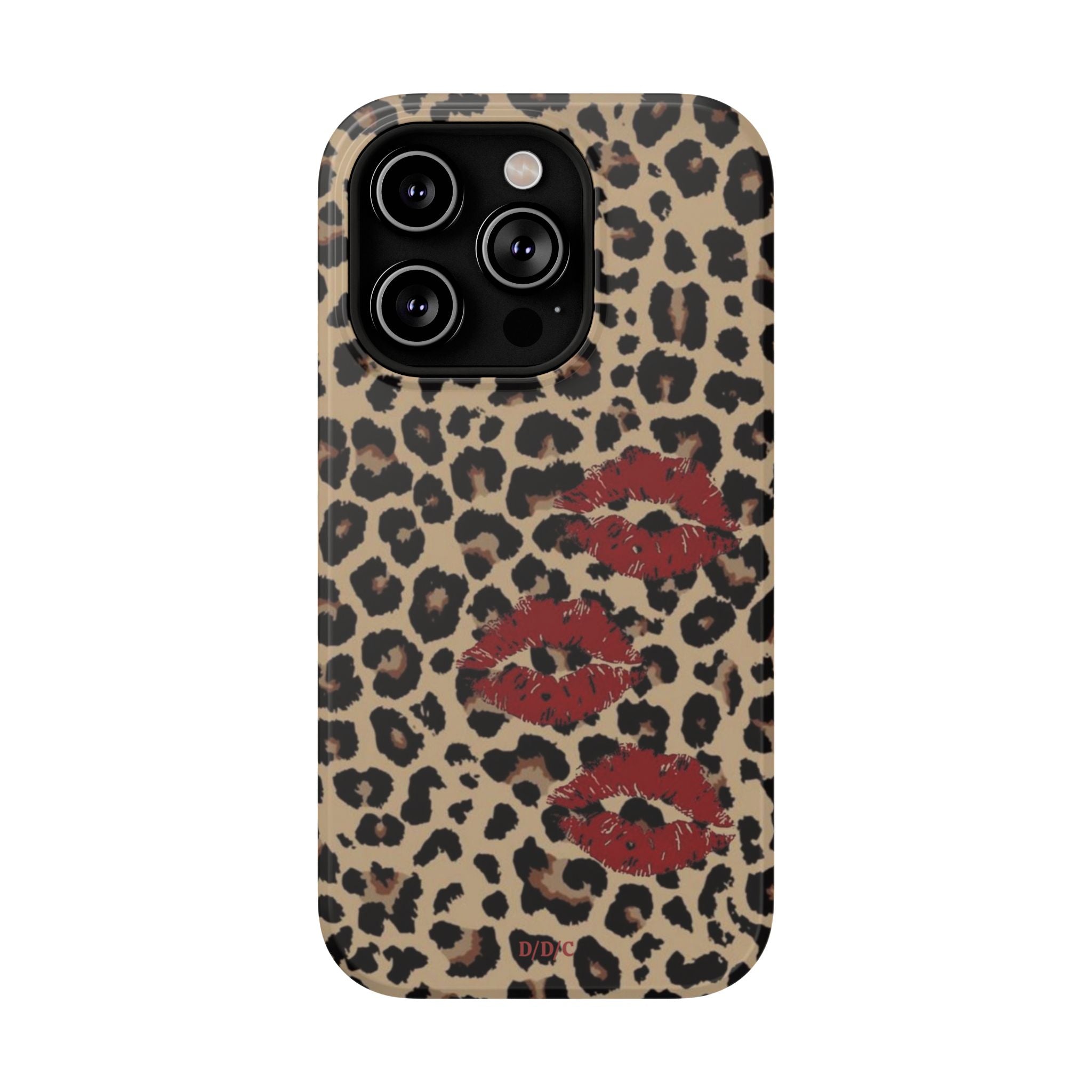 Leopard Kiss