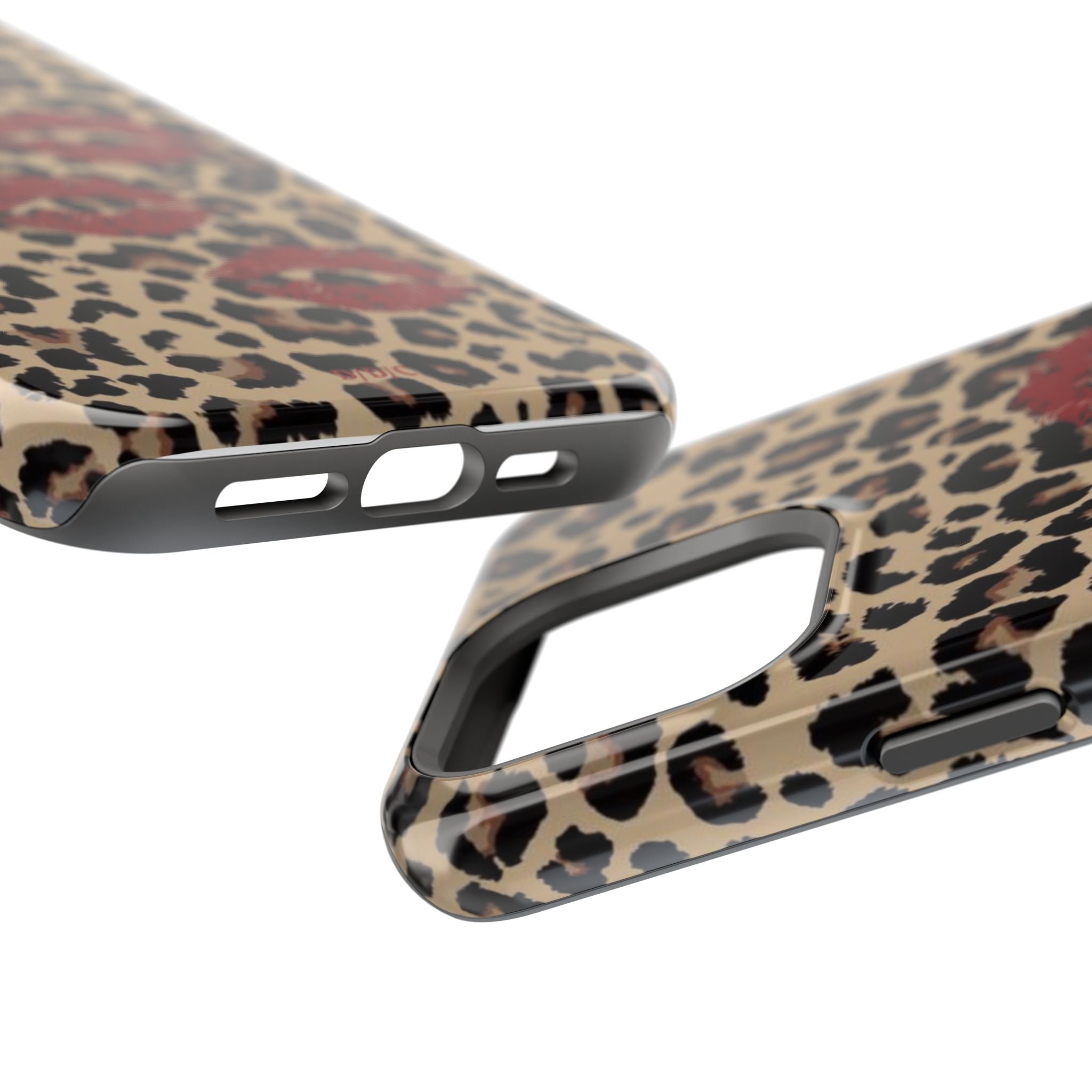 Leopard Kiss