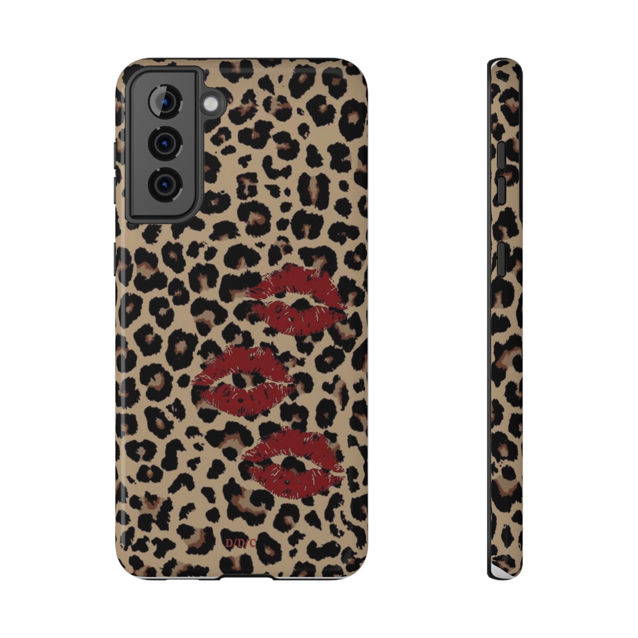 Leopard Kiss