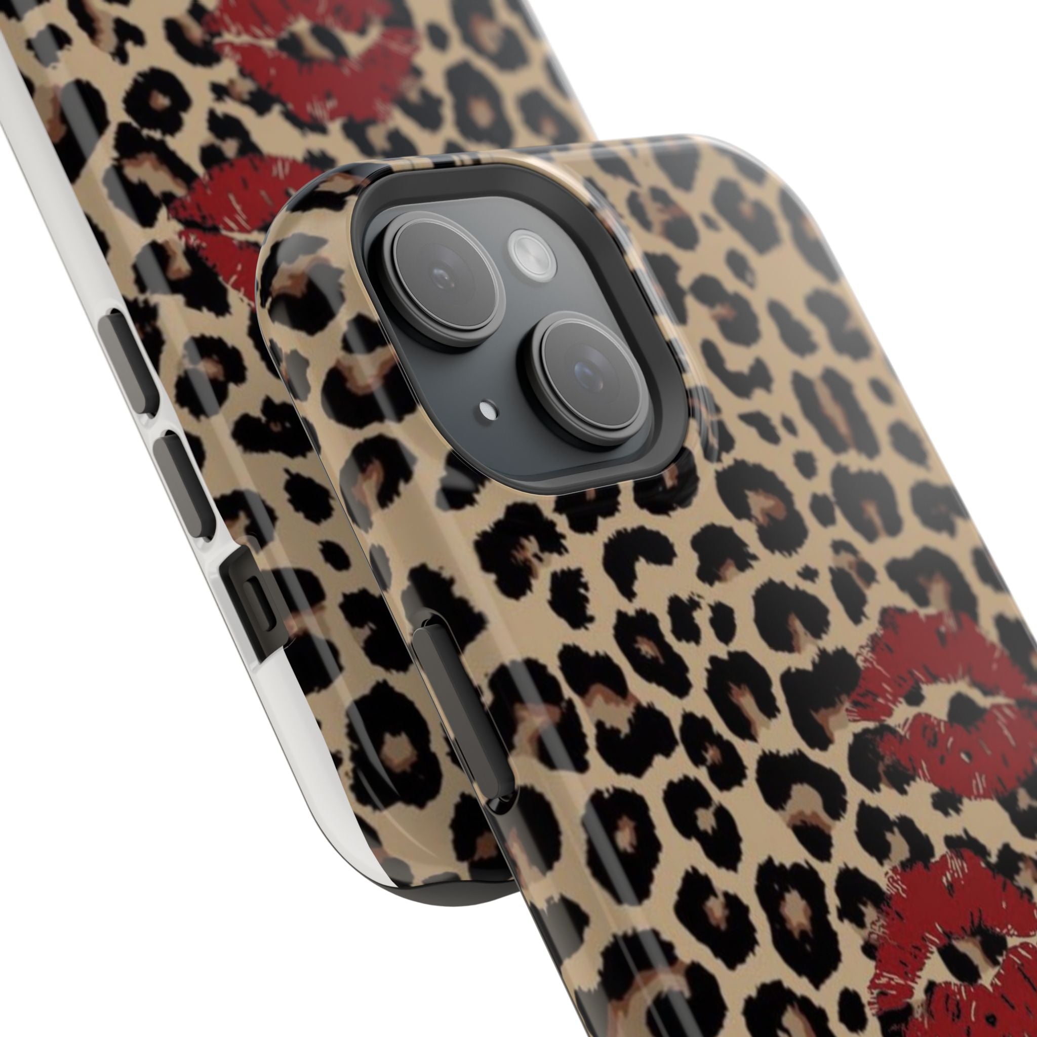 Leopard Kiss