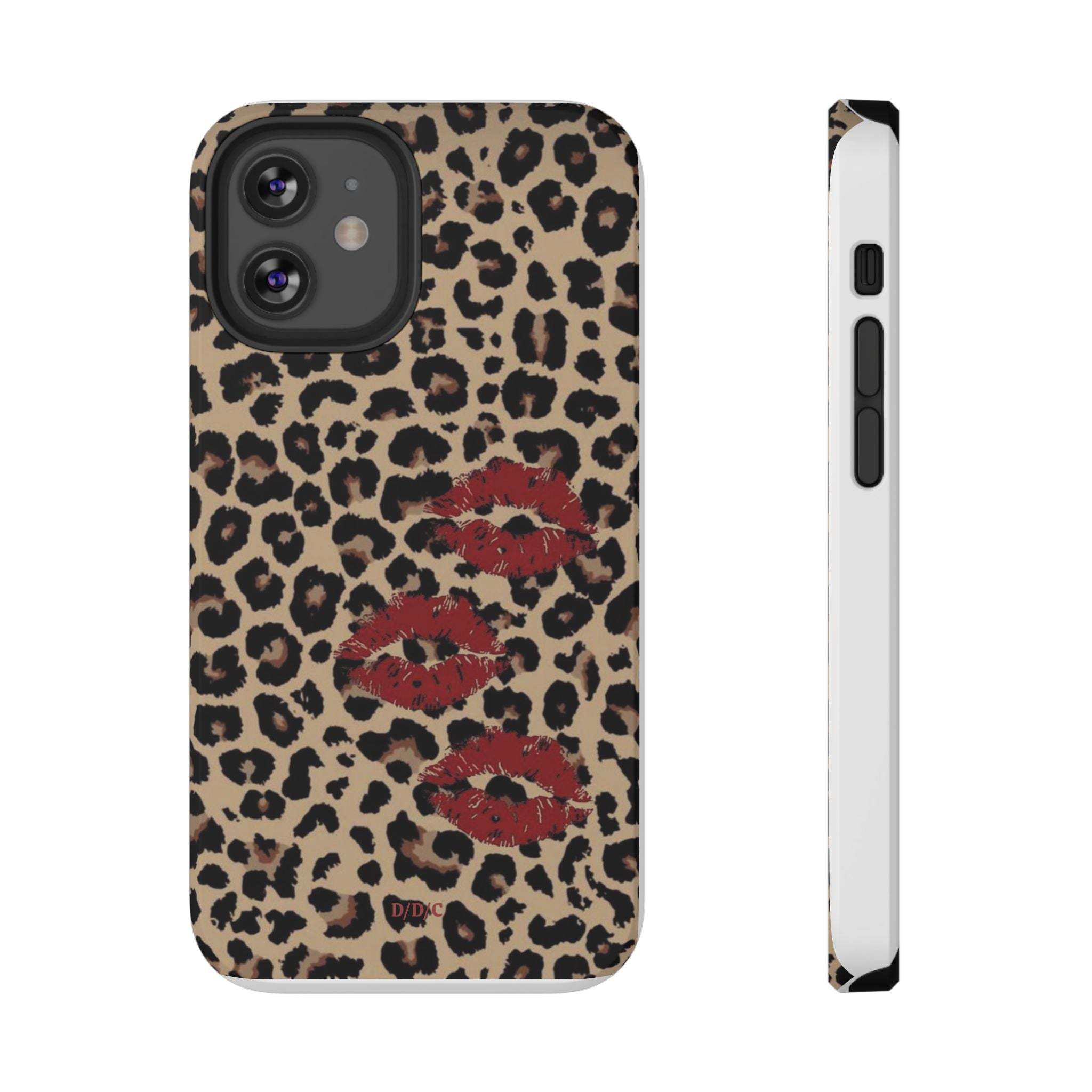 Leopard Kiss
