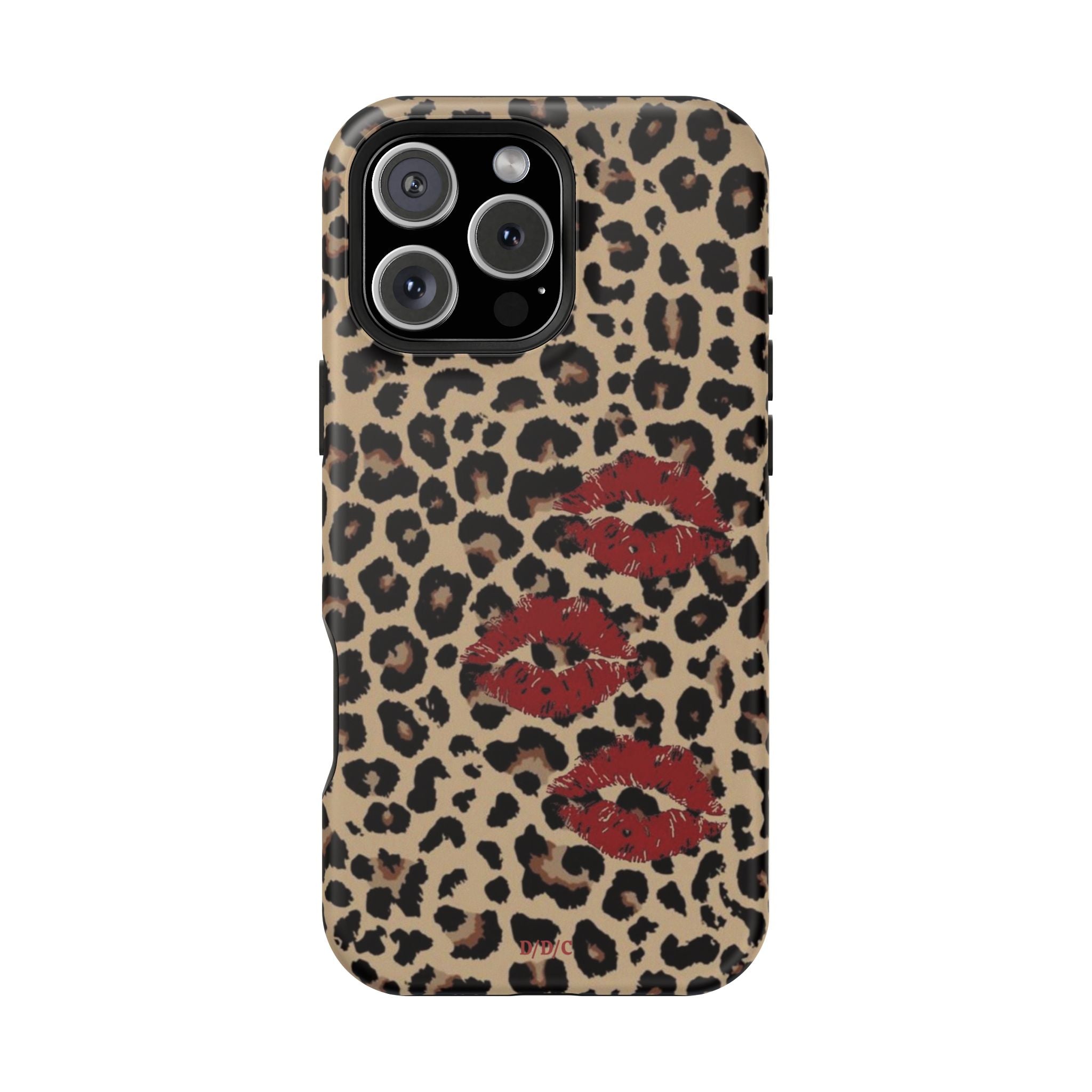 Leopard Kiss
