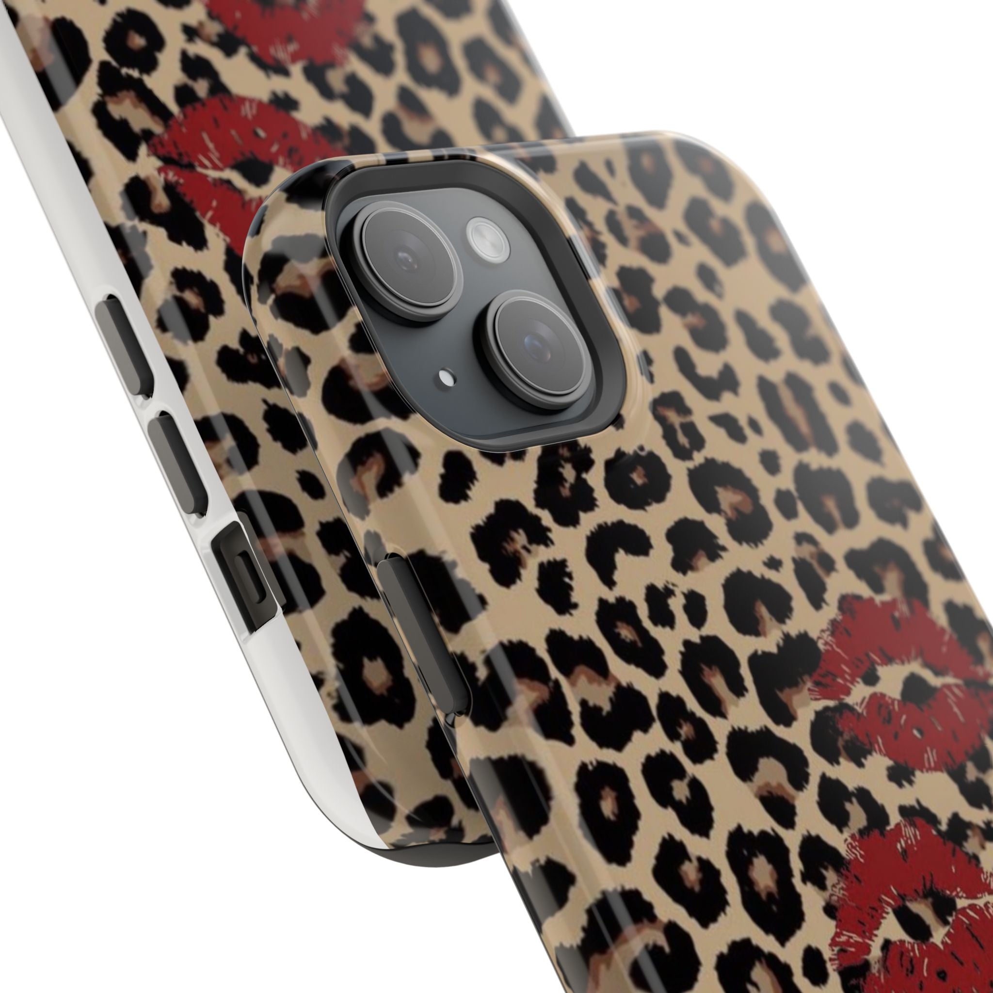 Leopard Kiss