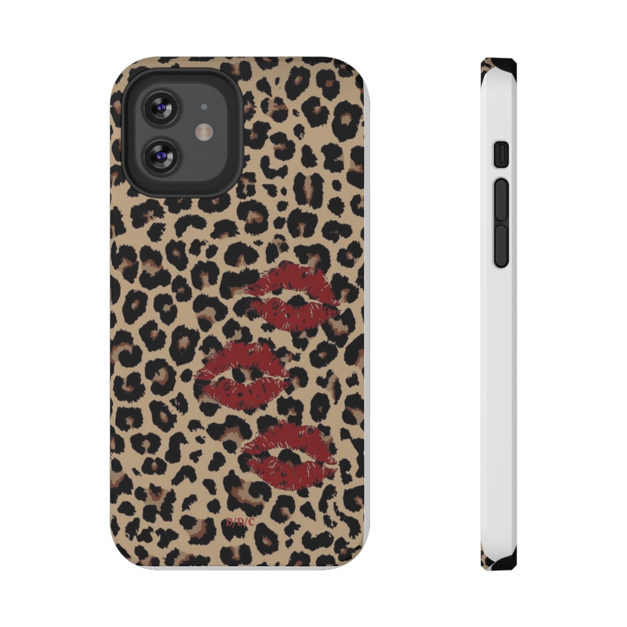 Leopard Kiss