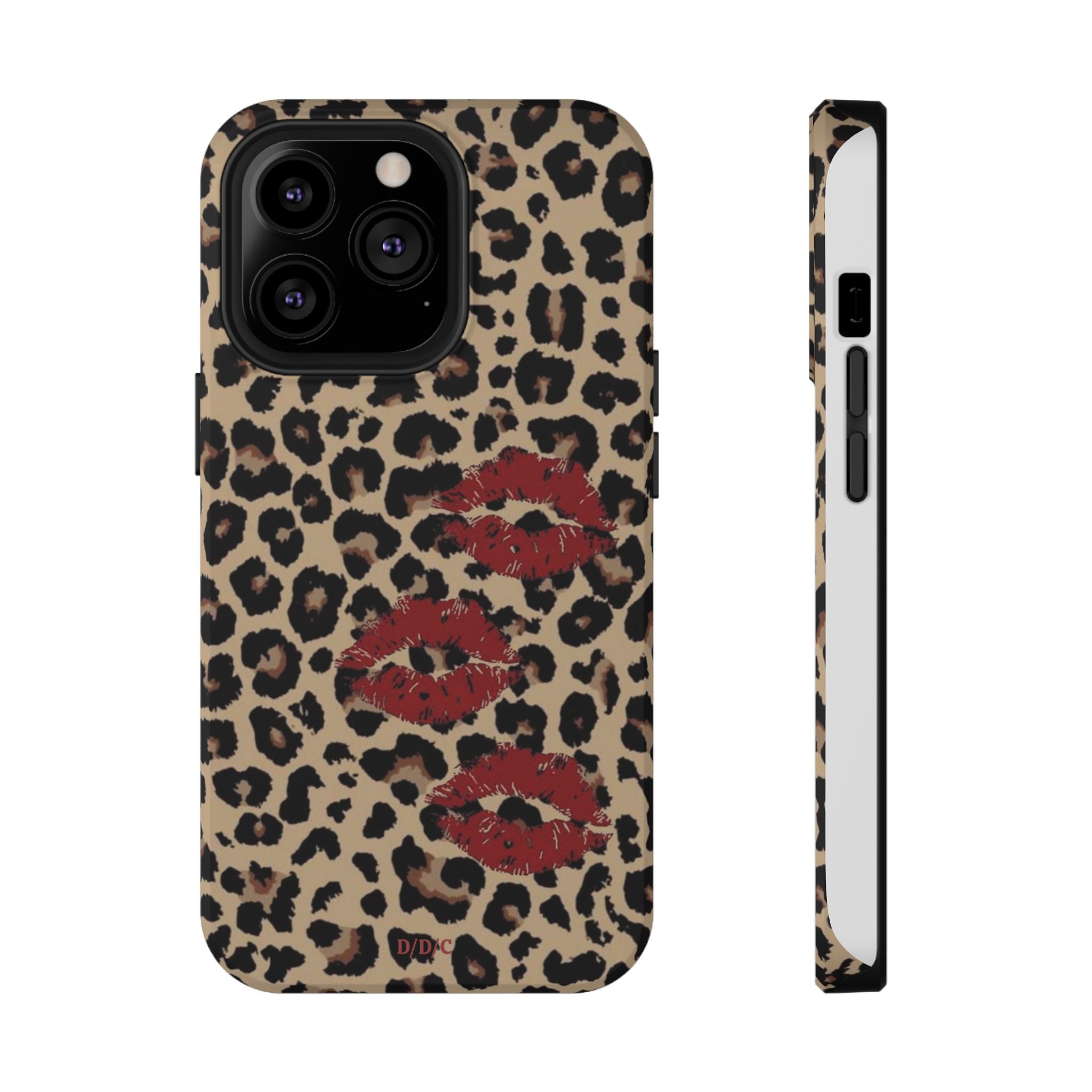 Leopard Kiss