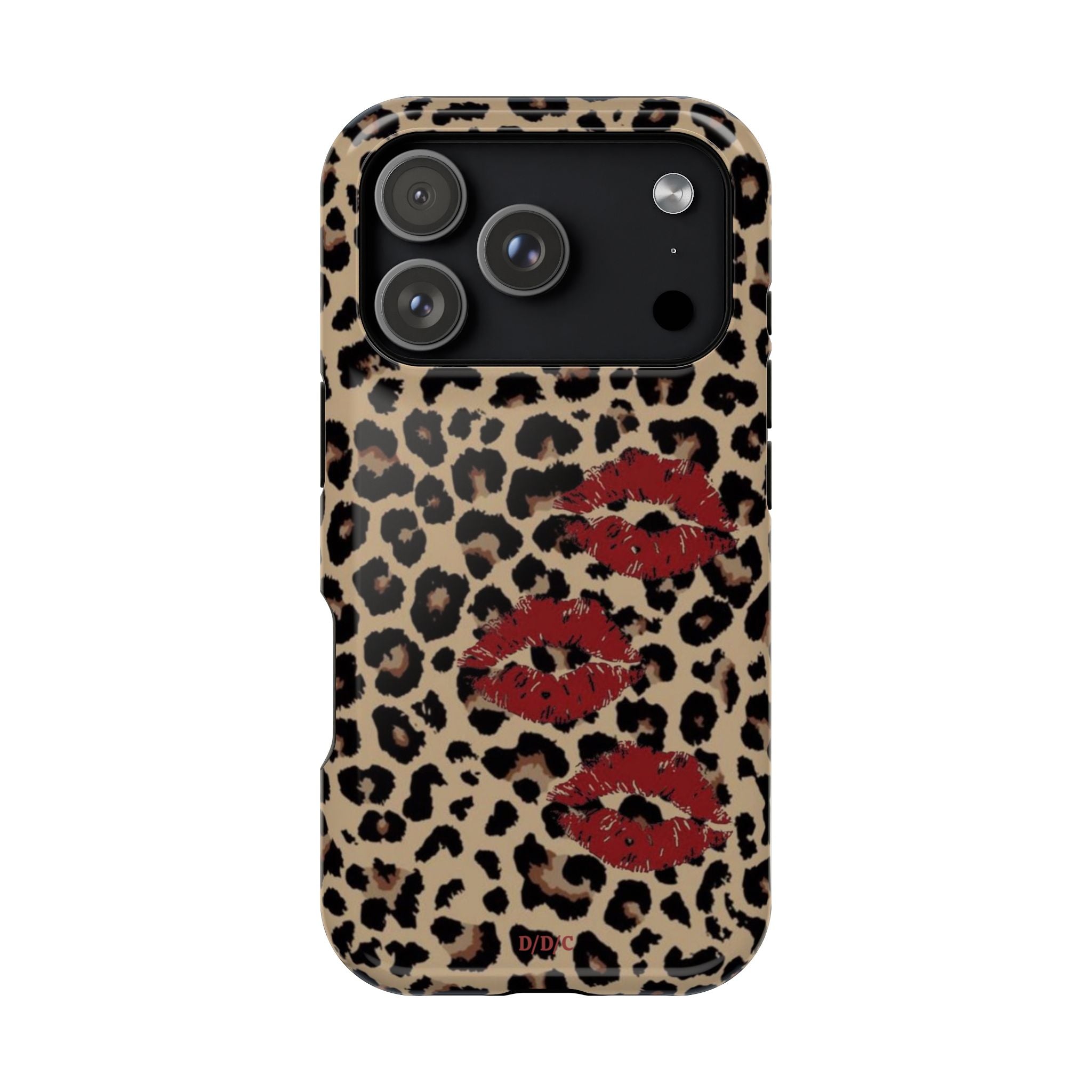 Leopard Kiss