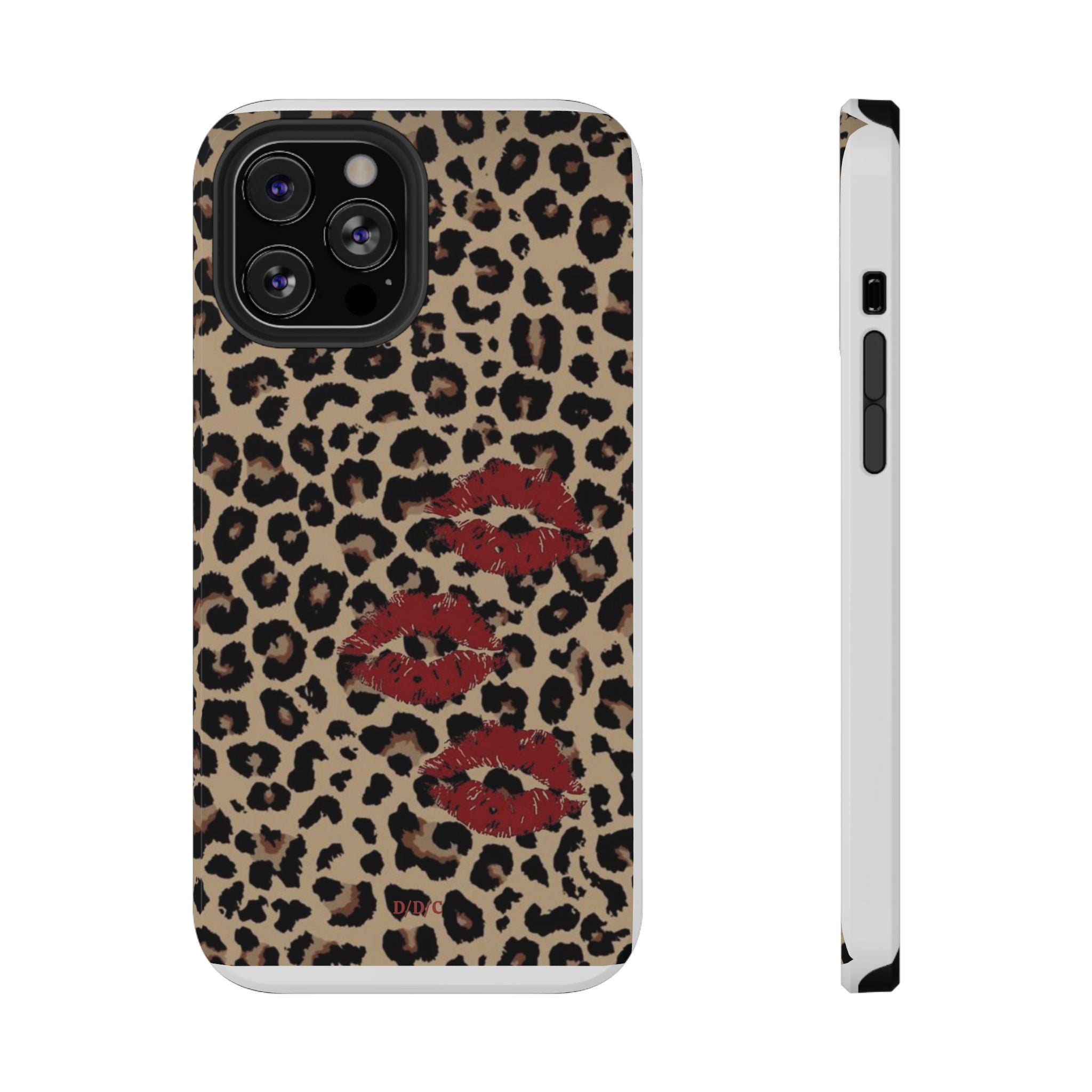 Leopard Kiss