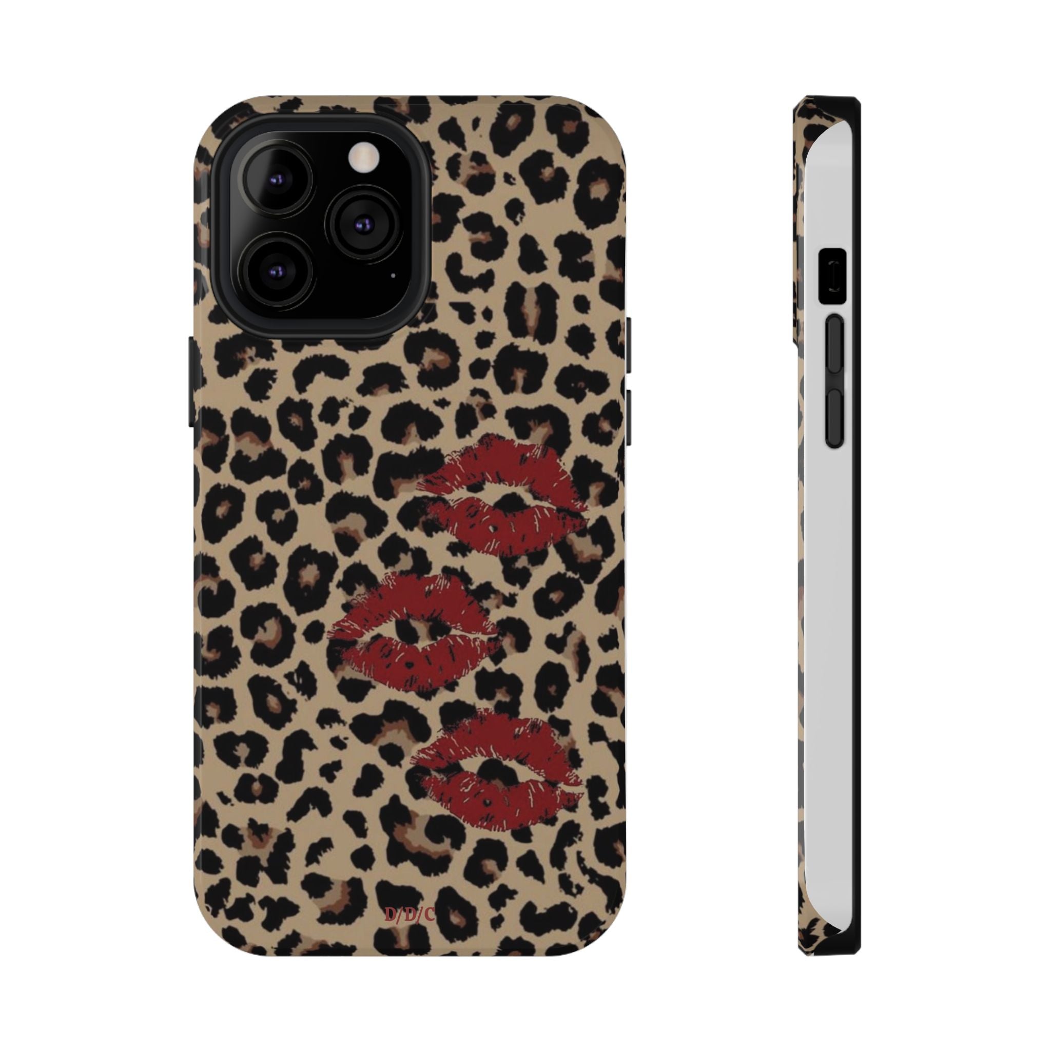 Leopard Kiss